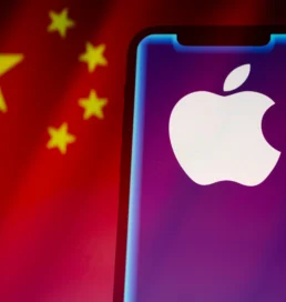 Трамптың нығарлауымен Apple iPhone өндірісі Қытайдан көшуі мүмкін