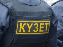 Қазақстандағы мектеп күзетшілері қару ұстайтын болды
