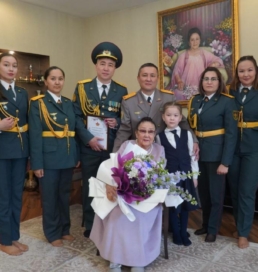 Бейбіт күнге бастаған бұлбұл үн. Жеңіс күні қарсаңында қазақ мәдениетінің анасы ел алғысына бөленді