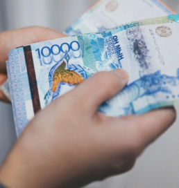 Биыл кімдердің жалақысы артатыны белгілі болды