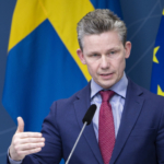 Швецияның Қорғаныс министрі «Ресеймен соғысатын уақыт жеткенін айтып», қызу дайындыққа көшуге шақырды