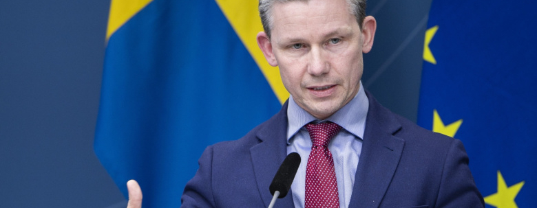 Швецияның Қорғаныс министрі «Ресеймен соғысатын уақыт жеткенін айтып», қызу дайындыққа көшуге шақырды