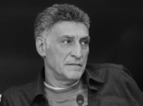 «Сендер де Украинаның кебін киесіңдер». Қазақ халқына тіл тигізген Ресей өкіметінің жақтасы Тигран Кесоян ажал құшты