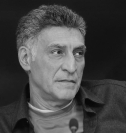«Сендер де Украинаның кебін киесіңдер». Қазақ халқына тіл тигізген Ресей өкіметінің жақтасы Тигран Кесоян ажал құшты