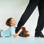 Қазақстанда әрбір жетінші ата-ана — жұмысбасты, баласына дұрыс көңіл бөлмейді