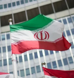 Франция Иранға ұсыныс айтып, ядролық ынтымақтастықты қайта бастайық деп үгіттеп жатыр