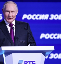 «Еуропа қарулы қақтығыс бастаса қарап қалмаймыз». Путин Еуропамен соғысуға дайын екенін мәлімдеді