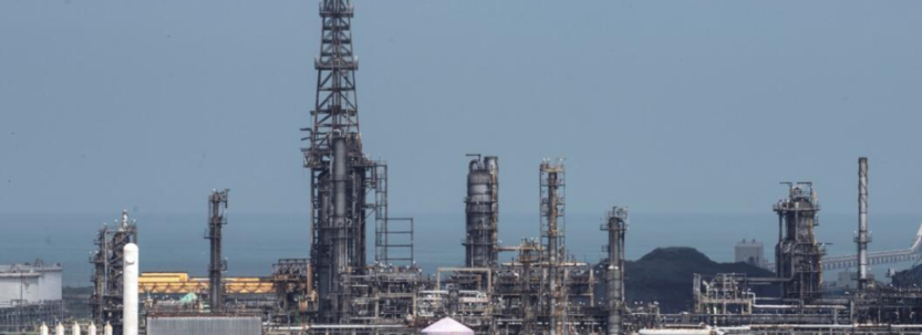 «Мұнай тасымалдауға рұқсат жоқ». Табиғи ресурстарға аса бай Венесуэланың мұнай эспорты доғарылды