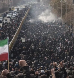 Иранды дүр сілкіндірген наразылық: интернет бұғатталып, 45 адам қаза тапты