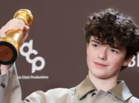 «Өтпелі кезеңдегі» өзгеше рөл. Он алты жастағы Оуэн Купер «Алтын глобус» сыйлығын еншіледі