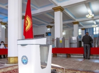 В Кыргызстане предлагают штрафовать за неучастие в выборах и поощрять голосующих
