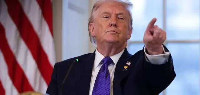 «Халықты дарға аспағандарыңа рақмет». Америка президенті Дональд Трамп Иран билігіне өз алғысын жаудырды