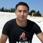 Криптоактивы блогера Кайсара Камзы на сумму 182 тысячи долларов заблокированы