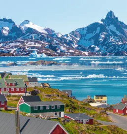 “АҚШ Гренландияны алу үшін күш қолдануы мүмкін”. Дональд Трамп үлкен арал жайлы мәлімдеме жасады