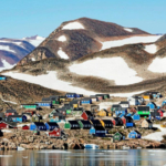 Қытымыр қыстың қақ ортасында. Арктикаданың едәуір бөлігінде мұз еріп кетті, құрлық «жалаңаштанған далаға» айналды