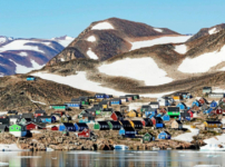 Қытымыр қыстың қақ ортасында. Арктикаданың едәуір бөлігінде мұз еріп кетті, құрлық «жалаңаштанған далаға» айналды