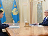 Президент Казахстана принял отчет акима Шымкента о социально-экономическом развитии города