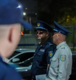 Астанада жасөспірімдердің қауіпсіздігін қамтамасыз ету мақсатында түнгі рейд ұйымдастырылды