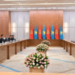 Тоқаев пен Милатович кеңейтілген құрамда екіжақты ынтымақтастықты талқылады