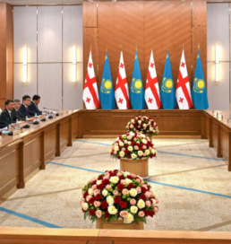 Қазақстан мен Грузия стратегиялық серіктестікті нығайтуға уағдаласты