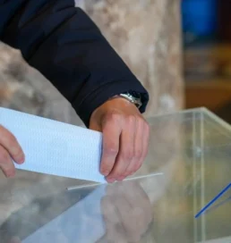 Respublica партиясының тізімінен бір кандидат шығарылды