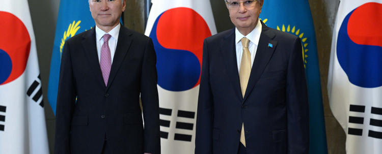 Тоқаев Hyundai Motor Group президенті Сунг Киммен кездесті