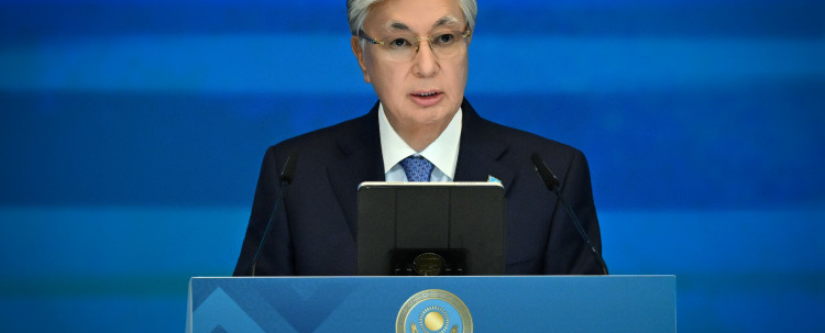 Ерлан Қошанов Қазақстан Халық Кеңесінің Төрағасы болып сайланды