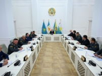 Тоқаев Қорғаныс министріне бюджет, кадр және әскери тәрбие бойынша нақты міндеттер жүктеді