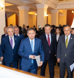 Ұлттық ғылым академиясының 80 жылдығында ғылымды дамытудың жаңа бағыттары таныстырылды