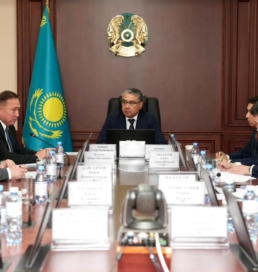Қазақстанда сарқылып жатқан кен орындарының мұнай бергіштігін арттыру жолдары талқыланды