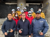 Астанада еріктілер заңсыз граффитилерді өшіріп, қала тазалығына үлес қосты